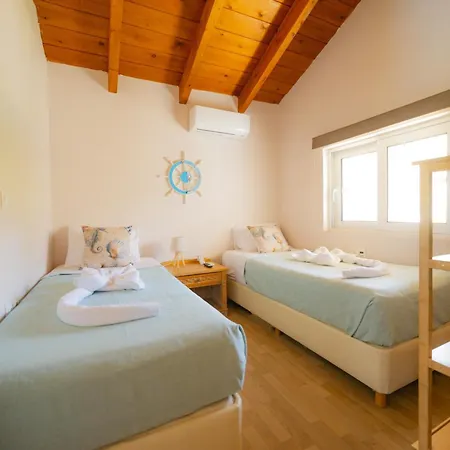 Kadrina Villa *